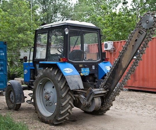 Траншеекопатель в аренду в Казани и  Республике Татарстан